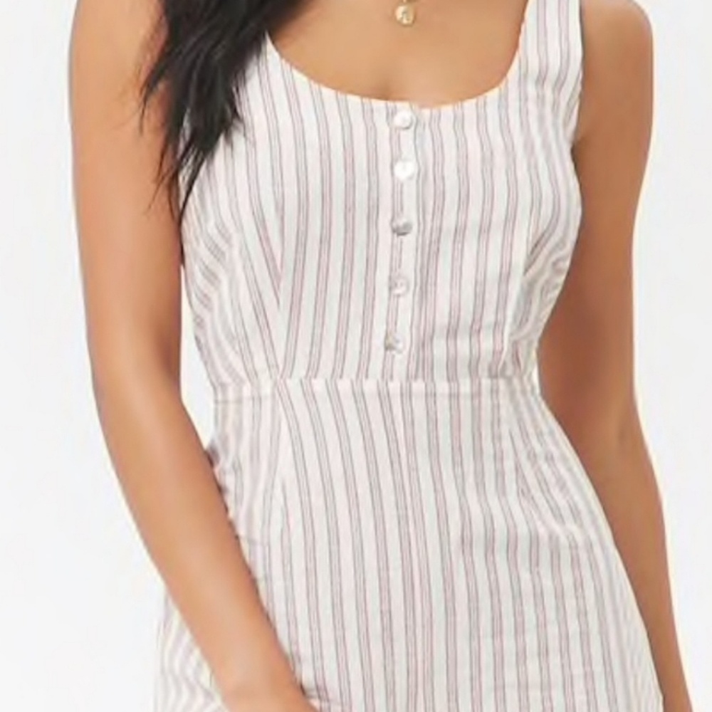 Super cute jump suit.